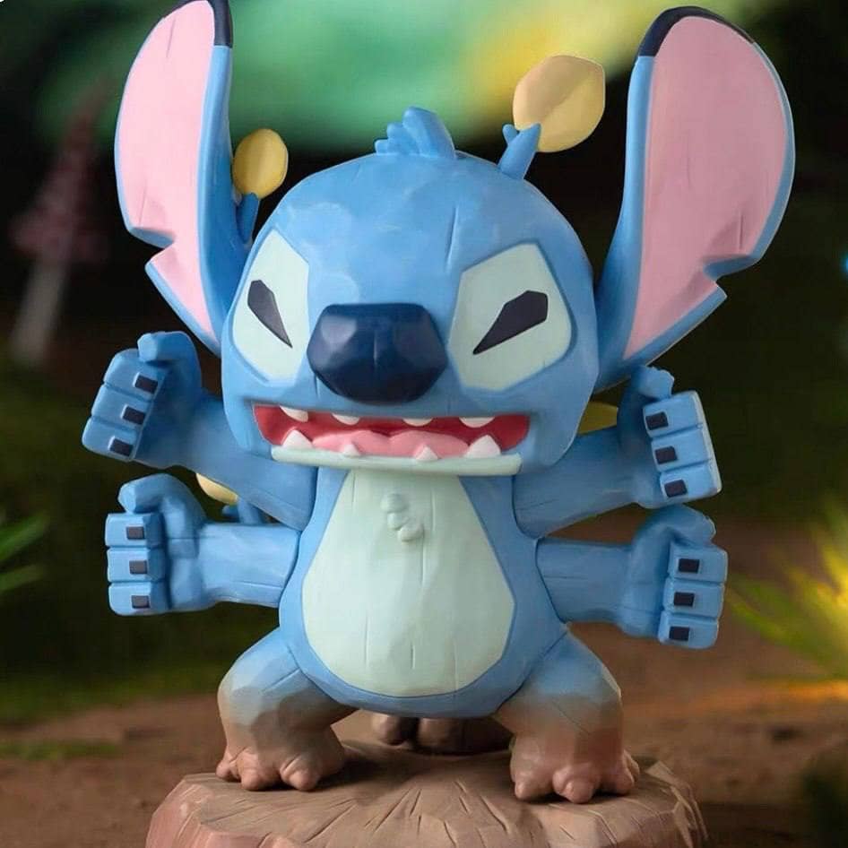 Стич Дисней фигурка в секретной коробке 7
