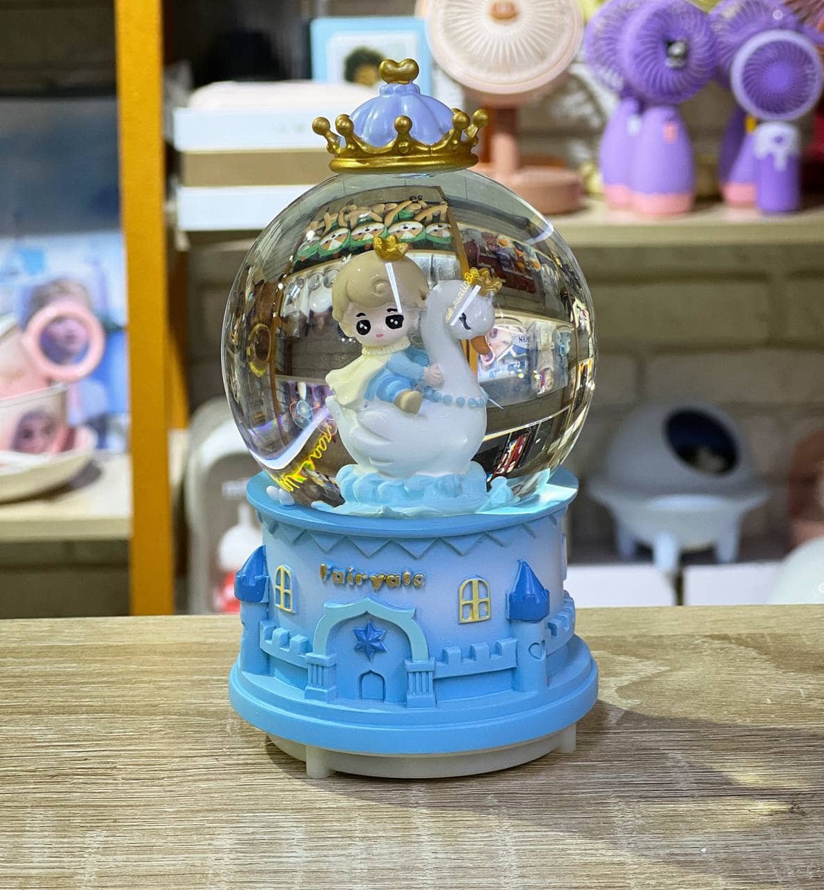Снежный шар музыкальный, 80 мм / Princess голубой 1