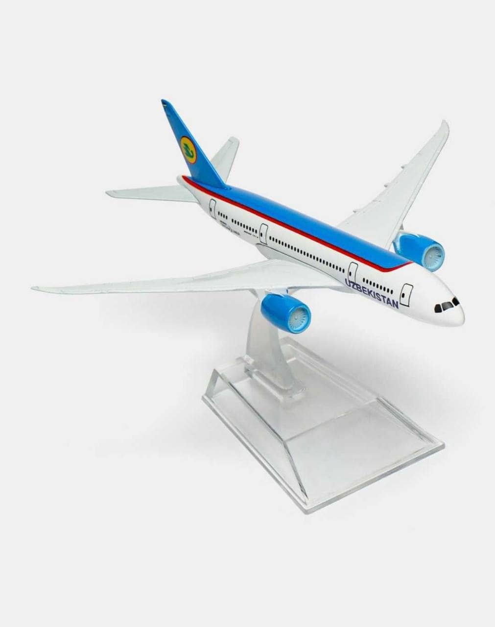 Самолет Uzbekistan Airways мал 1